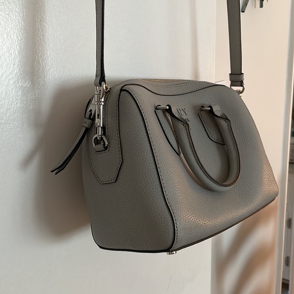 Purse - Picture 3 of 5